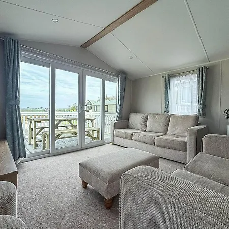Lovely Caravan To Hire At White Acres In Newquay Ref 94419Of Cubert Exterior photo