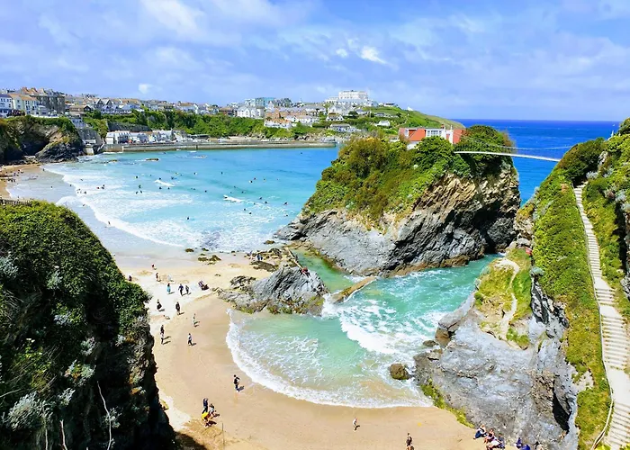 Lovely Caravan To Hire At White Acres In Newquay Ref 94419Of