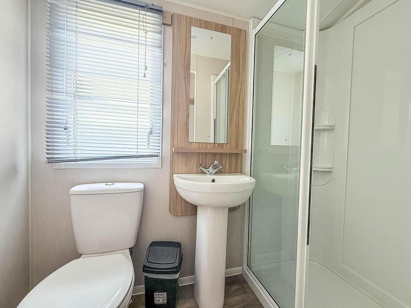 Lovely Caravan To Hire At White Acres In Newquay Ref 94419of Campsite Cubert